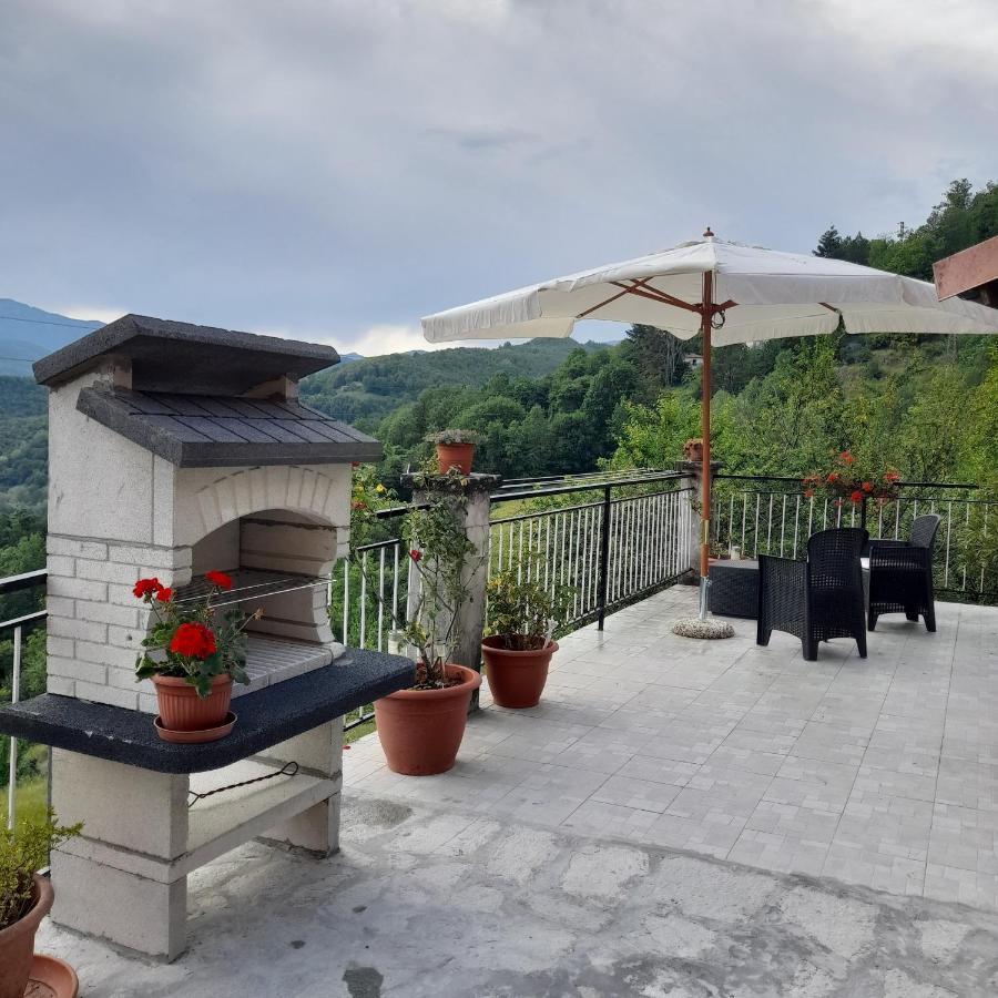 Agriturismo Merlotta Villa Varese Ligure Buitenkant foto